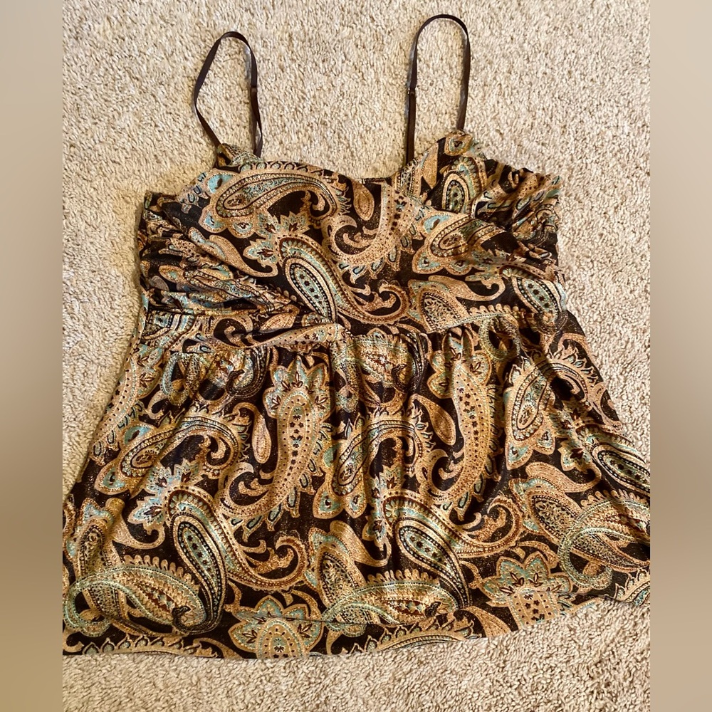 Brown Tank